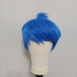 Short Blue Cosplay Wig Layered Synthetic Costume Hair with Top Tuft